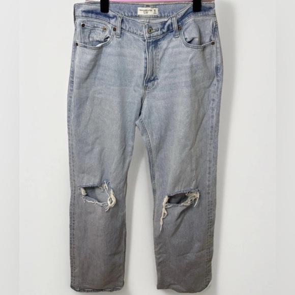 Abercrombie & Fitch Denim - Abercrombie & Fitch Baggy Low Rise Jeans